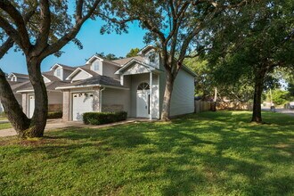 212 Tooke St in Fort Walton Beach, FL - Building Photo - Building Photo