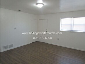 5507 34th St in Lubbock, TX - Foto de edificio - Building Photo