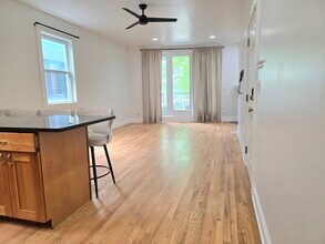 1229 N Campbell Ave in Chicago, IL - Building Photo - Building Photo