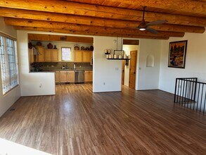 501 Rio Grande Ave, Unit J-1 in Santa Fe, NM - Building Photo - Building Photo