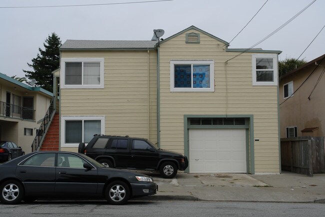 165 Santa Lucia Ave in San Bruno, CA - Building Photo - Building Photo