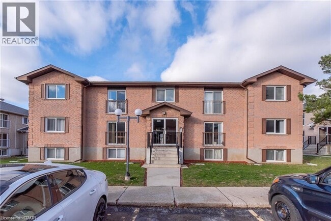 property at 331 Northlake Dr