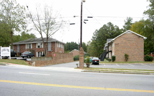 Central Park Apartments in Lawrenceville, GA - Building Photo - Building Photo