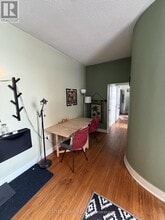 51 Queen St E in Brampton, ON - Building Photo - Building Photo