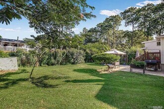 359 Erlanger Blvd in North Babylon, NY - Building Photo - Building Photo