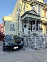 57 Silver St, Unit 125 in Bayonne, NJ - Building Photo