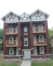 Park Ave Apartments in Kansas City, MO - Building Photo - Building Photo