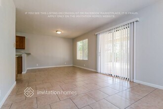 10032 N 66th Dr in Glendale, AZ - Building Photo - Building Photo