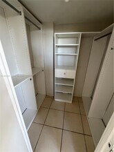 1830 Dixieana St in Hollywood, FL - Foto de edificio - Building Photo