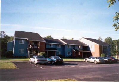 Village Manor I & II Apartments in Weedsport, NY - Building Photo