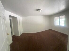 921 N Prairie Ave in Joliet, IL - Building Photo - Building Photo