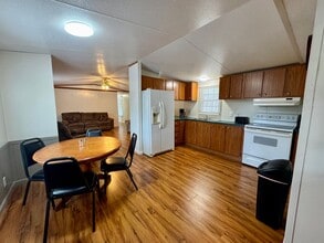 316 Moores Dr in Boydton, VA - Building Photo - Building Photo