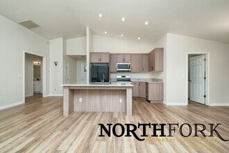 324 Procyon Pl in Star, ID - Building Photo - Building Photo