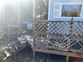 2110 Brown Ave in Knoxville, TN - Foto de edificio - Building Photo