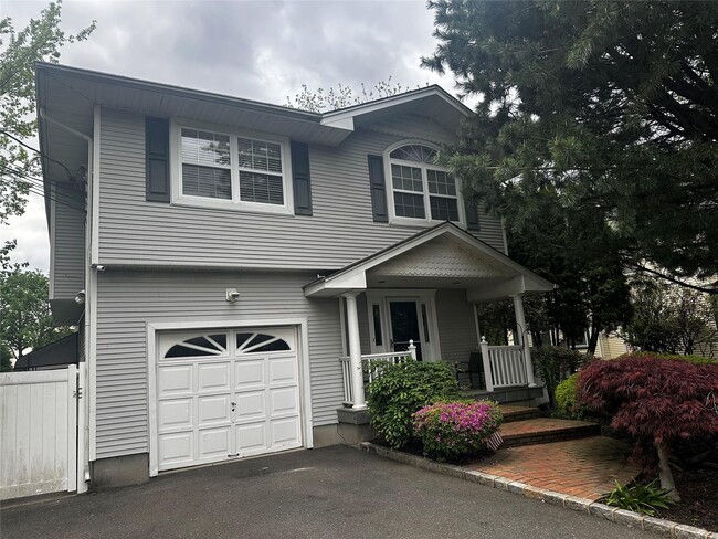 property at 20 Mckinley Ave