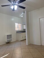 stlouis in Los Angeles, CA - Building Photo