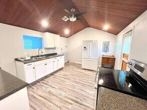 152 Shiloh Rd in Bastrop, TX - Building Photo - Building Photo