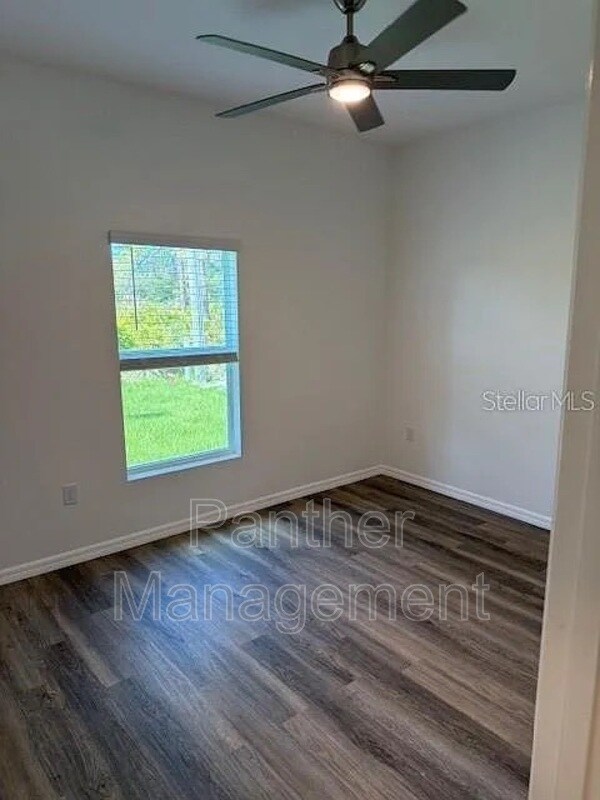 300 Shaefer St in Port Charlotte, FL - Building Photo - Building Photo