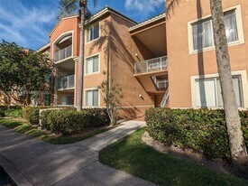 3870 Lyons Rd in Coconut Creek, FL - Building Photo