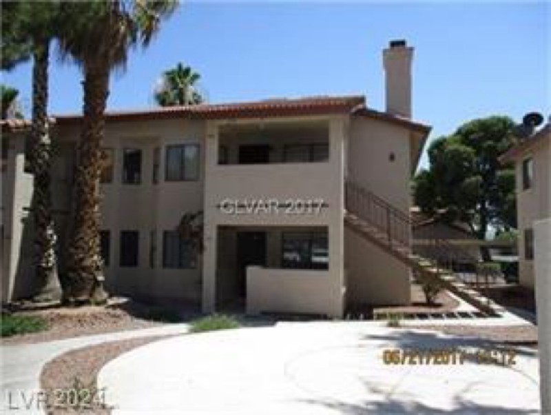 809 Rock Springs Dr in Las Vegas, NV - Building Photo