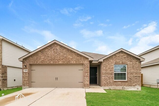 property at 308 Silvercrest Ln