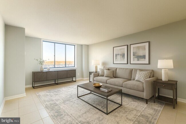 property at 5500 Holmes Run Pkwy