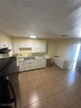 2509 N Magnet St in North Las Vegas, NV - Building Photo - Building Photo