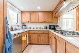 2023 Habero Dr in Escondido, CA - Building Photo - Building Photo