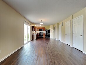 1165 Carrington Pl in Maineville, OH - Building Photo - Building Photo