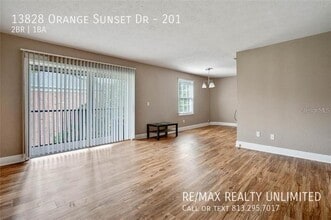 13828 Orange Sunset Dr in Tampa, FL - Building Photo - Building Photo
