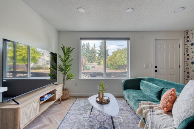 5222 SE Holgate Blvd