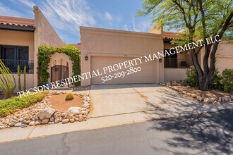 9876 N Ridge Shadow Pl in Oro Valley, AZ - Building Photo - Building Photo