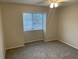 9 Hidden Cove Cir in Valparaiso, FL - Building Photo