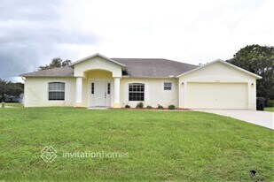 5387 Hader Rd in North Port, FL - Building Photo