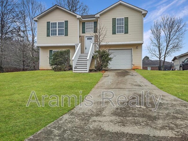 property at 533 Dove Way