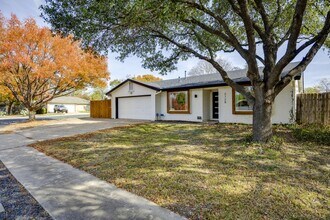 2128 Elysian Fields in Austin, TX - Building Photo - Building Photo