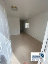 165 W O St in Colton, CA - Building Photo - Building Photo