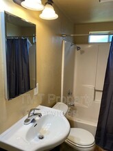 1603 Rutledge Way in Stockton, CA - Building Photo - Building Photo