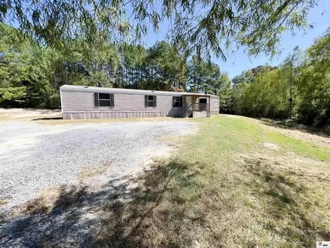 1819 Winnfield Rd in West Monroe, LA - Foto de edificio