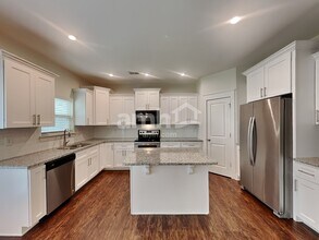 1065 Adams Haven Bend in Acworth, GA - Building Photo - Building Photo