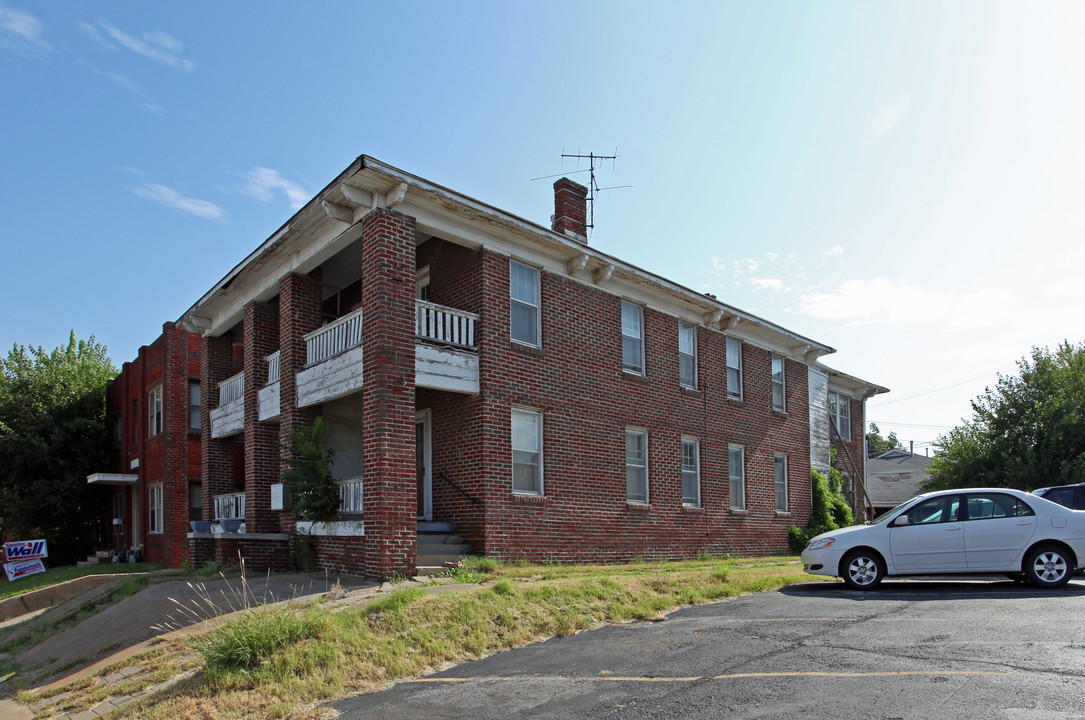 1435 S Peoria Ave in Tulsa, OK - Building Photo