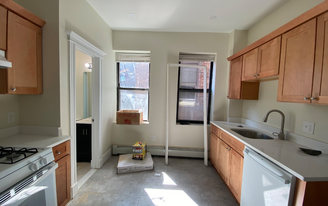 1480 Commonwealth Ave, Unit 7 Apartments