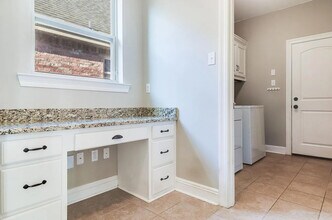 201 Emerson Rd in Youngsville, LA - Building Photo - Building Photo