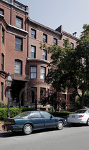 RES Condos in Boston, MA - Foto de edificio - Building Photo
