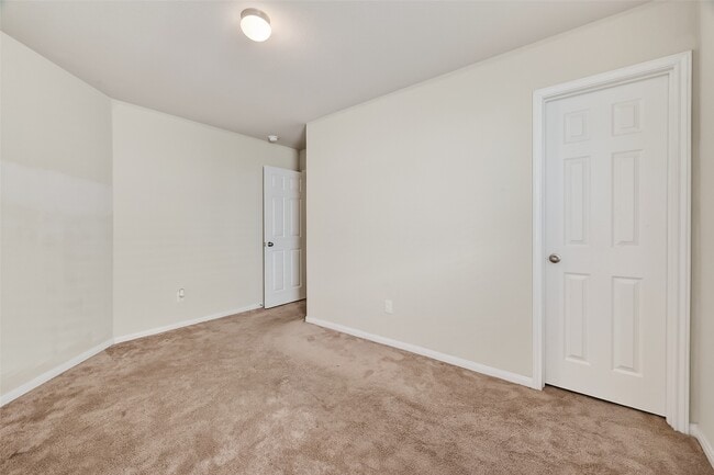 923 Steel Blue Dr in Houston, TX - Foto de edificio - Building Photo