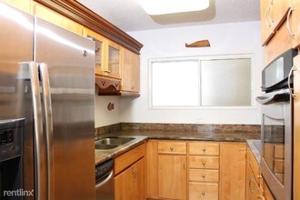 469 Ena Rd-Unit -Apt 2802 in Honolulu, HI - Building Photo - Building Photo