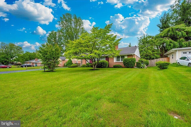 18731 Rolling Rd in Hagerstown, MD - Building Photo - Building Photo