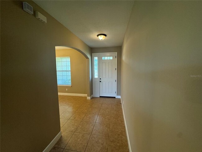 33844 Emerald Pond Loop in Leesburg, FL - Building Photo - Building Photo