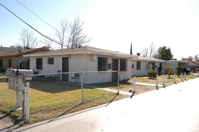 1071-1085 6th St in San Bernardino, CA - Building Photo - Building Photo