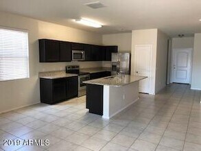 5003 E Smoky Quartz Rd in San Tan Valley, AZ - Building Photo - Building Photo